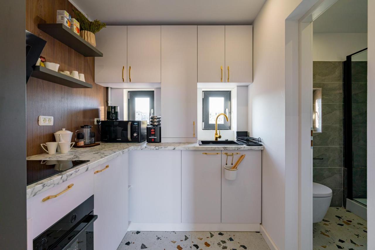 Appartement Golden View - Breathtaking Location In Bucarest Extérieur photo